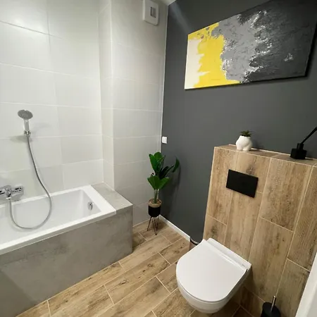 Apartament Park Poezji II Gliwice Exterior photo